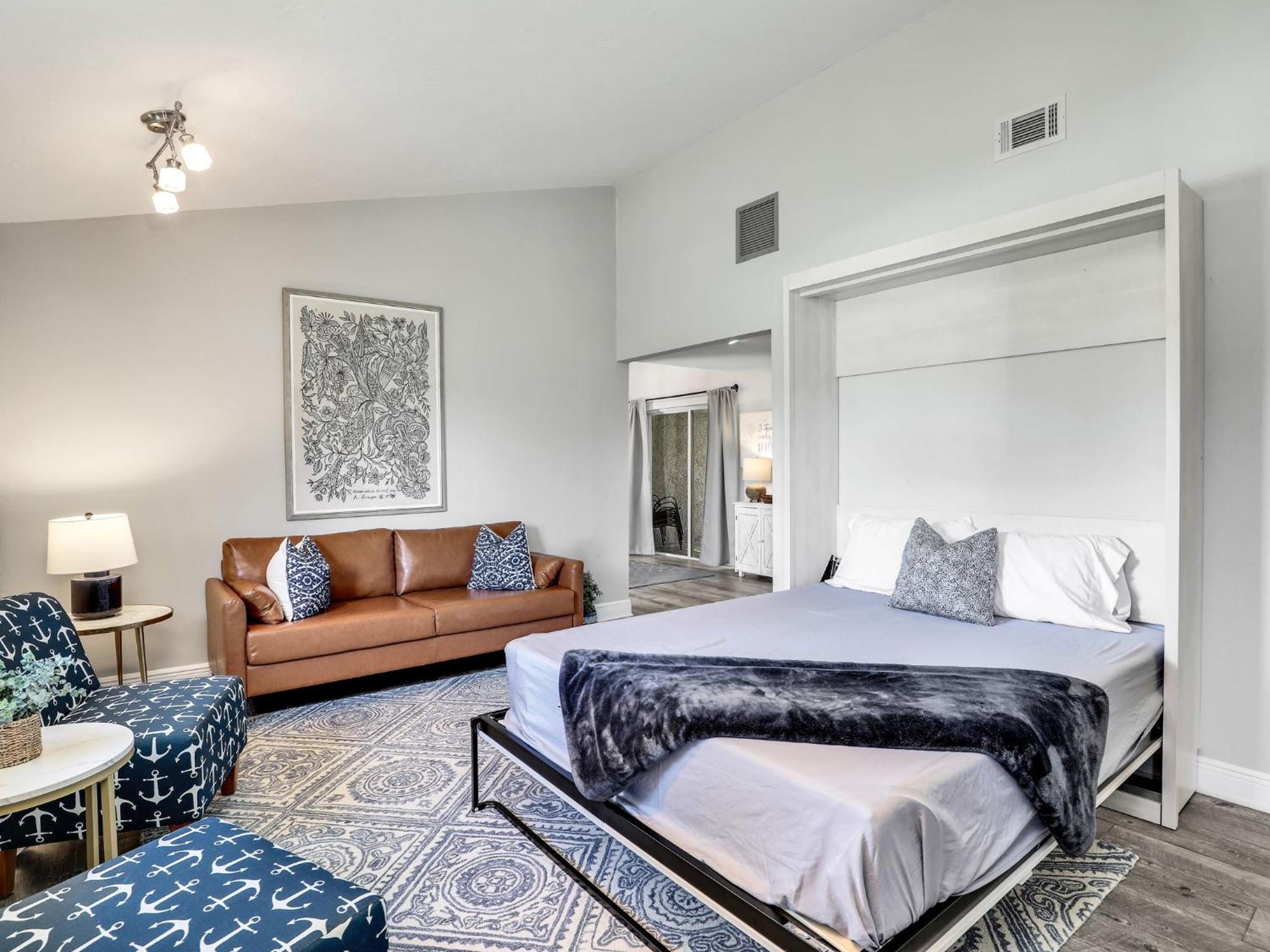 5 Beds 3 Bdr 2 Bath Heated Pool, Grill, Patio Villa Marco Island Eksteriør billede