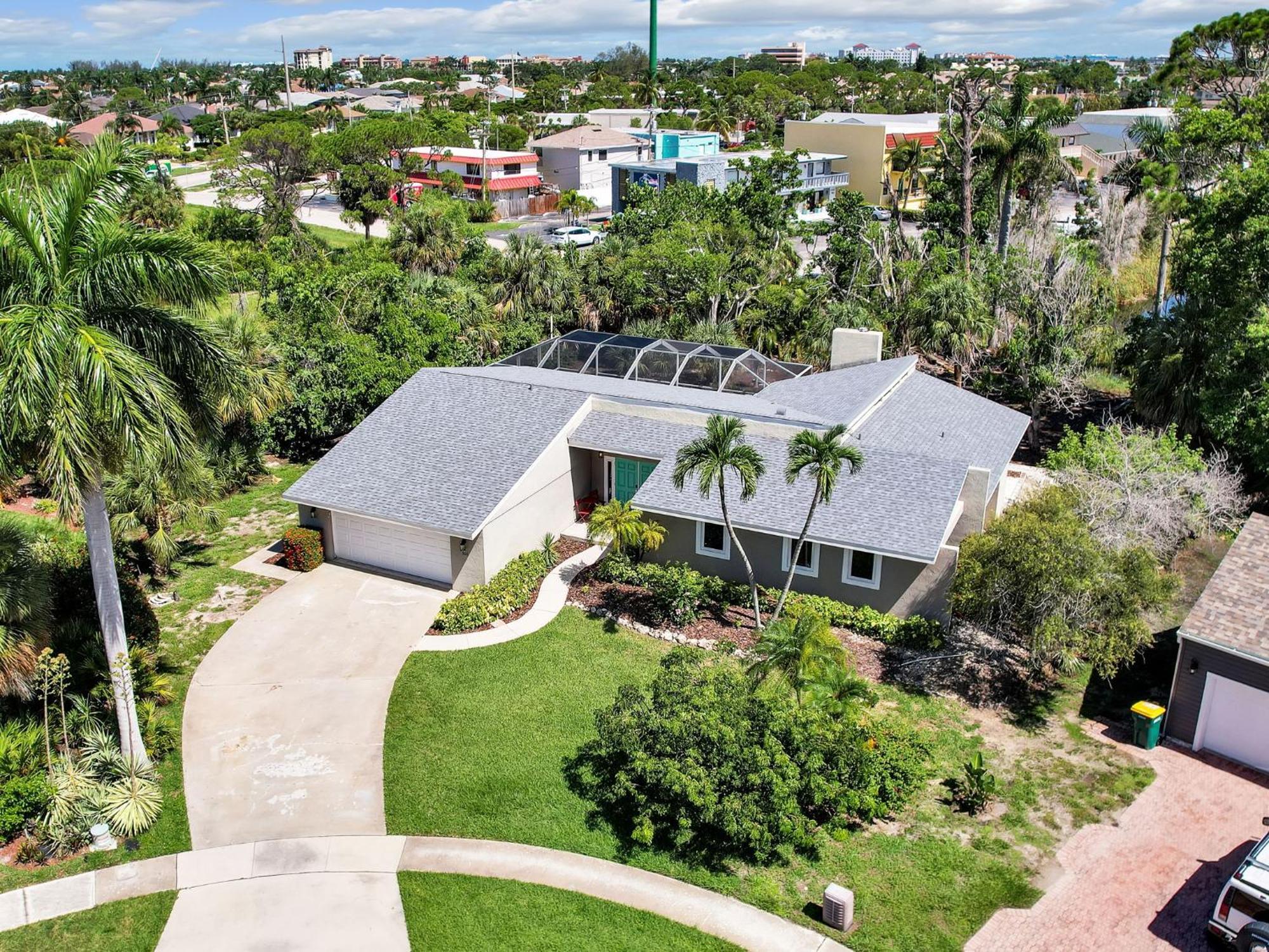 5 Beds 3 Bdr 2 Bath Heated Pool, Grill, Patio Villa Marco Island Eksteriør billede